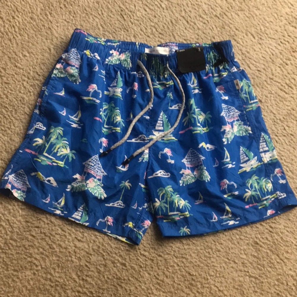 VINTAGE SUMMER/BLUE-TROPICAL BOATS & PALMS PRINT BOARD SHORTS/NWT